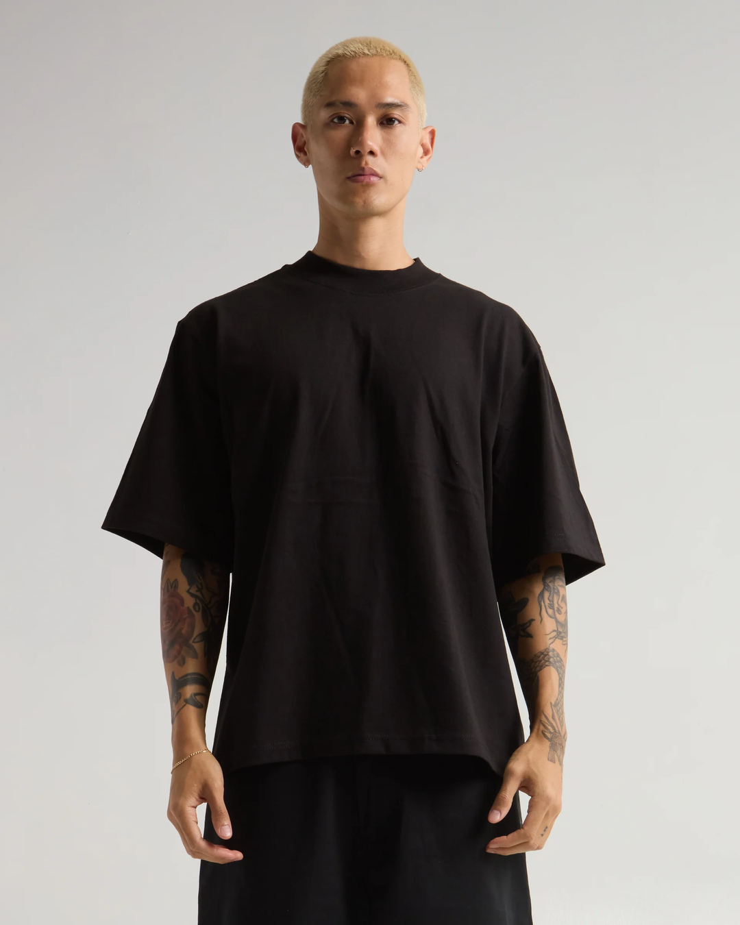7.5 oz. Max Heavyweight Oversized Tee Black – Your Logo Print